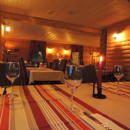 Auberge "La Fourchette Paysanne" Dochamps エクステリア 写真