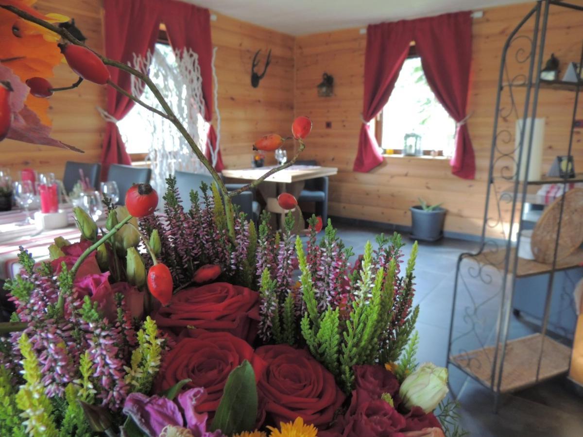 Auberge "La Fourchette Paysanne" Dochamps エクステリア 写真