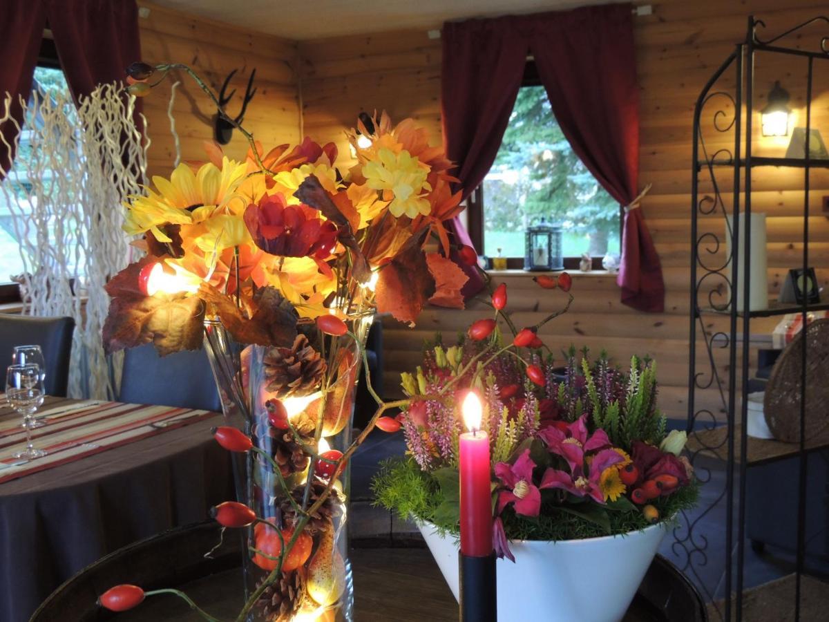 Auberge "La Fourchette Paysanne" Dochamps エクステリア 写真