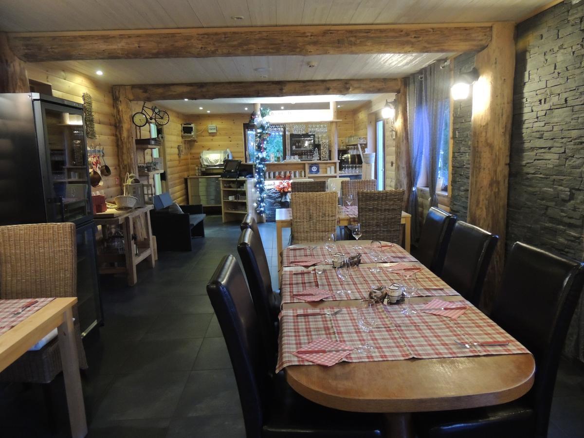 Auberge "La Fourchette Paysanne" Dochamps エクステリア 写真